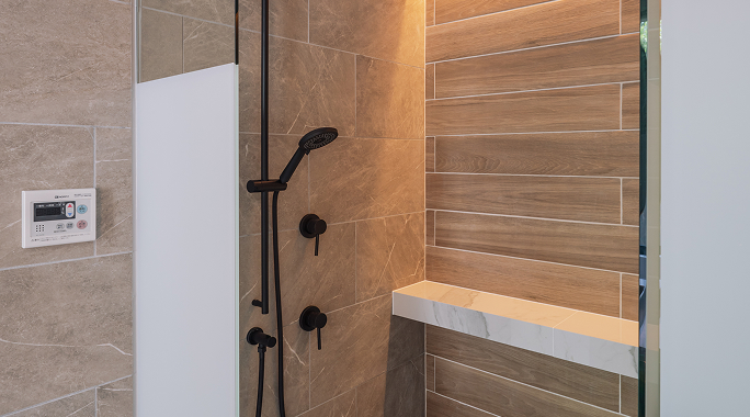 Bathroom Tub